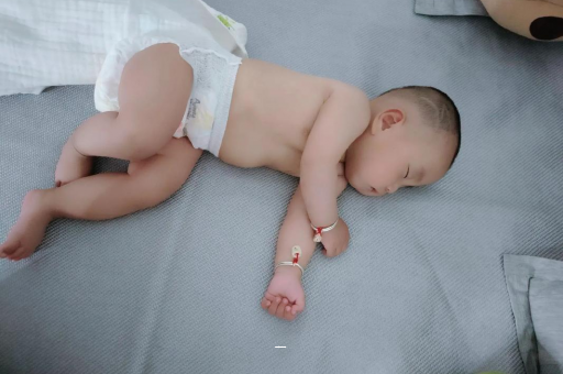 文昌怀孕感觉自己心跳明显